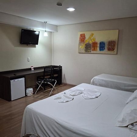 Onix Inn Hotel Cravinhos Екстер'єр фото
