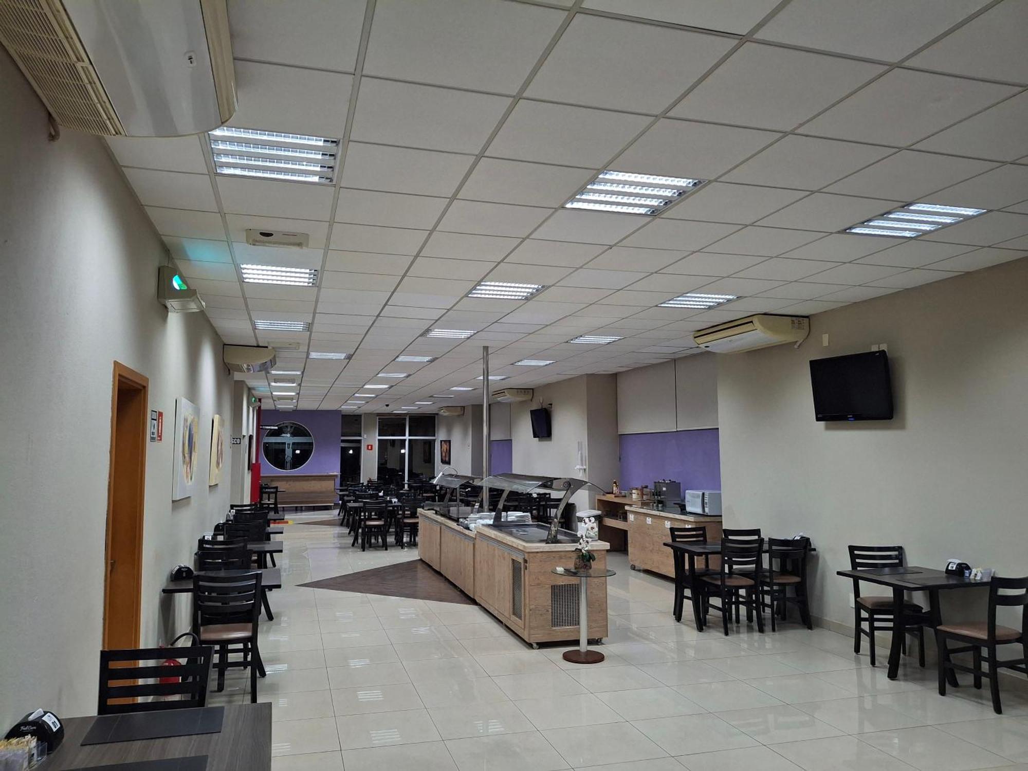 Onix Inn Hotel Cravinhos Екстер'єр фото