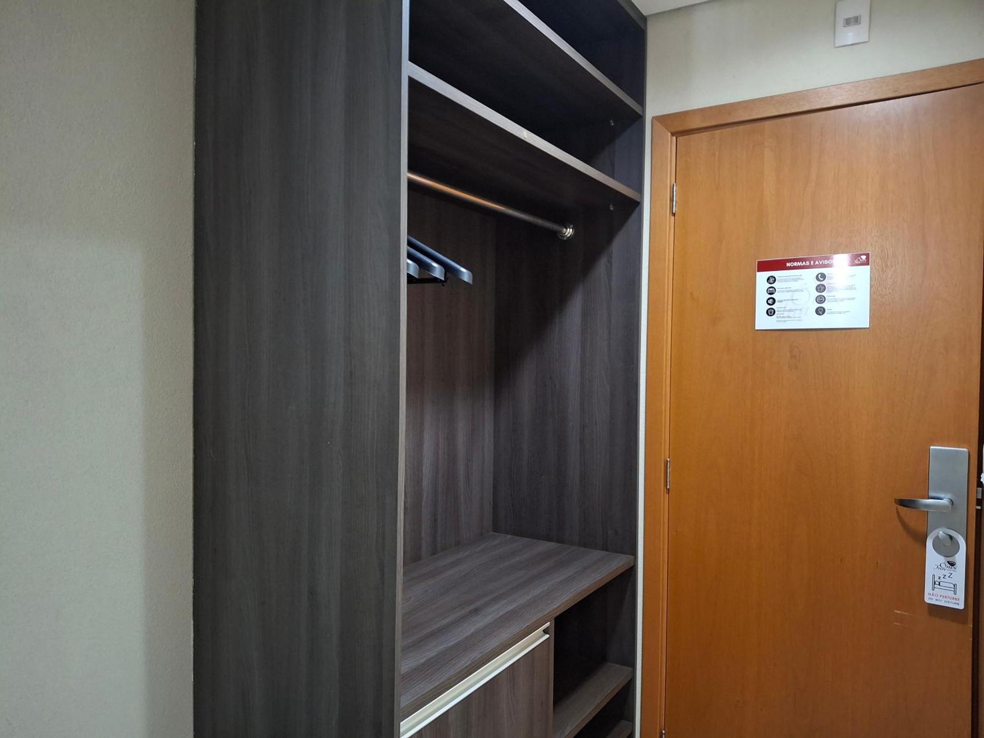 Onix Inn Hotel Cravinhos Екстер'єр фото